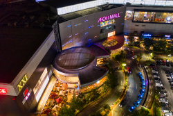 Commercial & Malls 